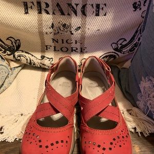 Earth Laser Cut Adjustable Mary Janes w/Cross Straps